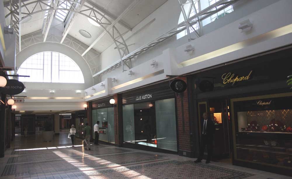 tiendas-VA-Waterfront