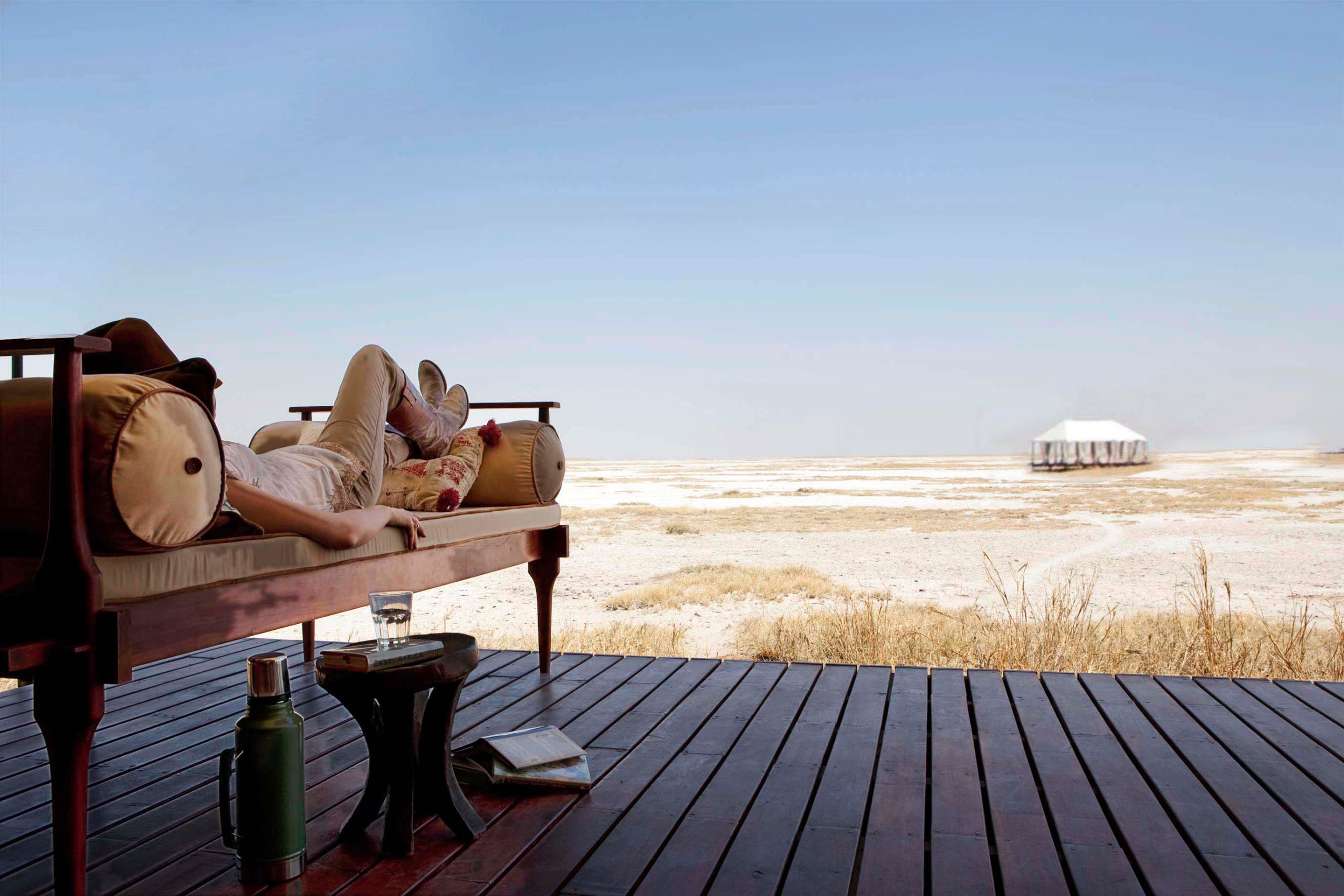 Uncharted San Camp Magkadikgadi Pans Botswana view enkosi africa Campamento mejores Vistas África