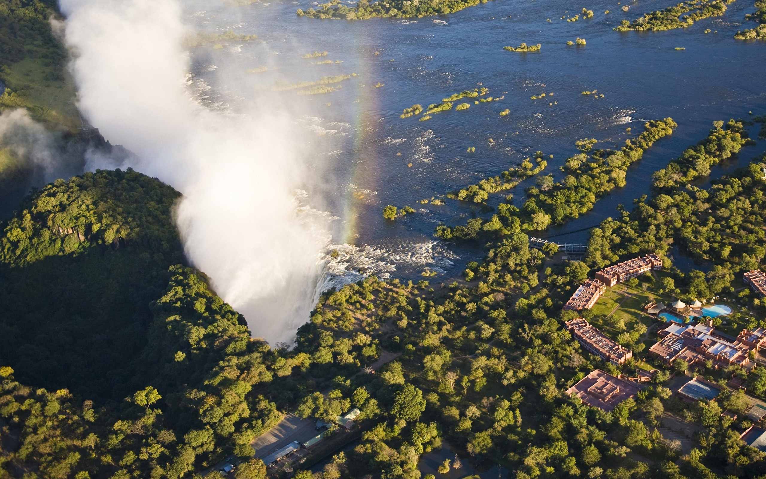 enkosi-africa-safari-zambia-livingstone-victoria-falls-avani-view
