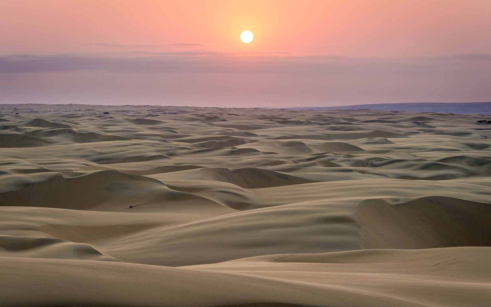 enkosi-africa-safari-namibia-kaokoland-kunene-serra-cafema-wilderness-sunset
