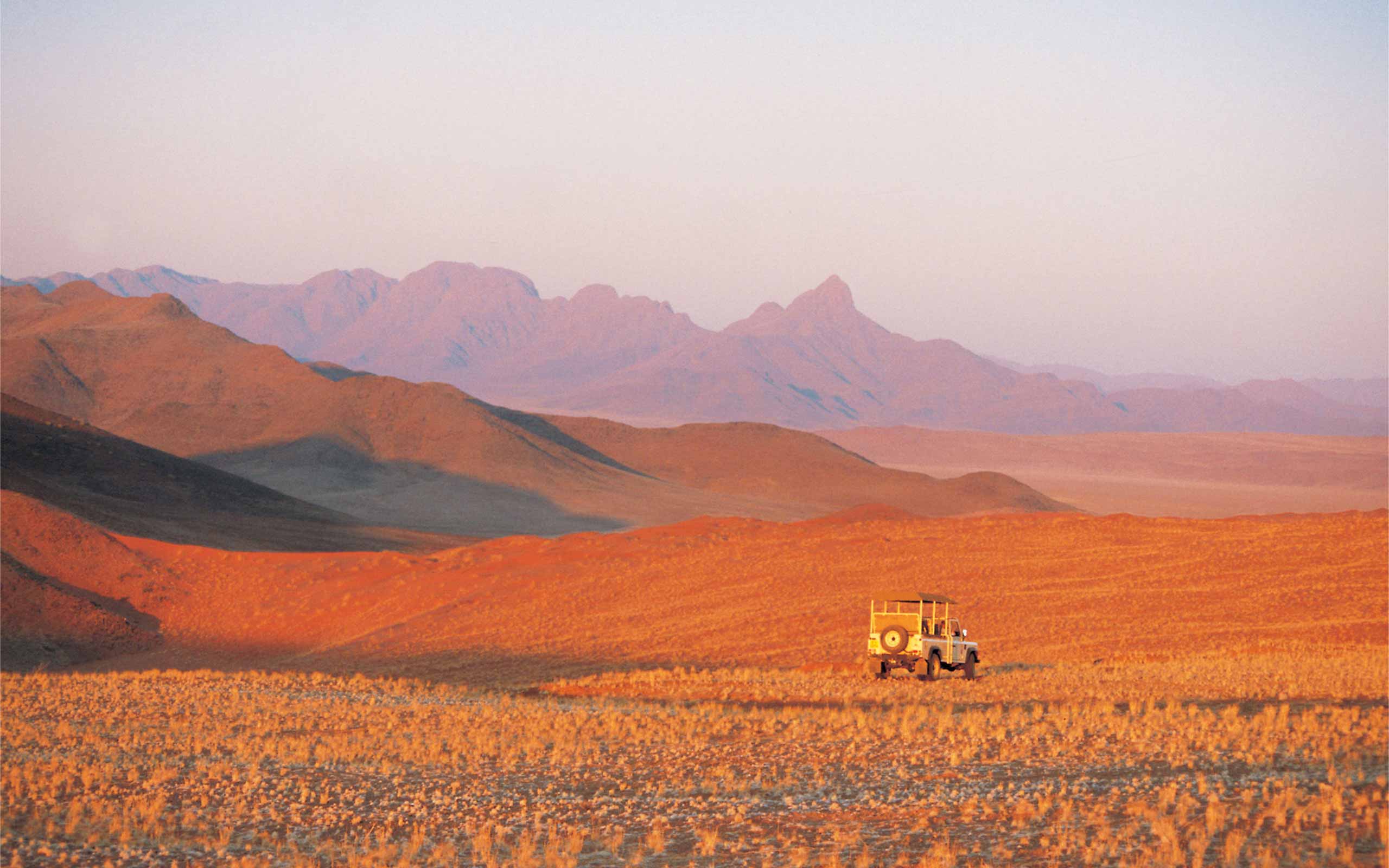enkosi-africa-safari-namibia-namibrand-wolwedans-landscape